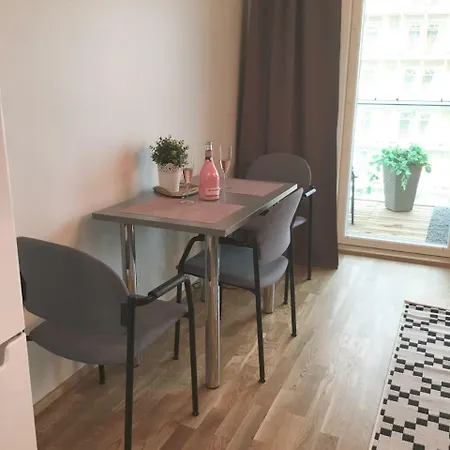 Star Homes Studio Lux 47