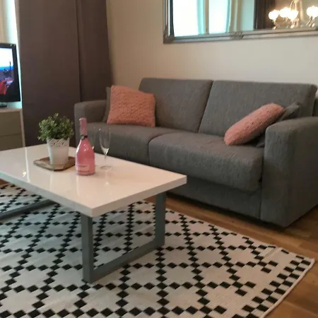 Star Homes Studio Lux 47